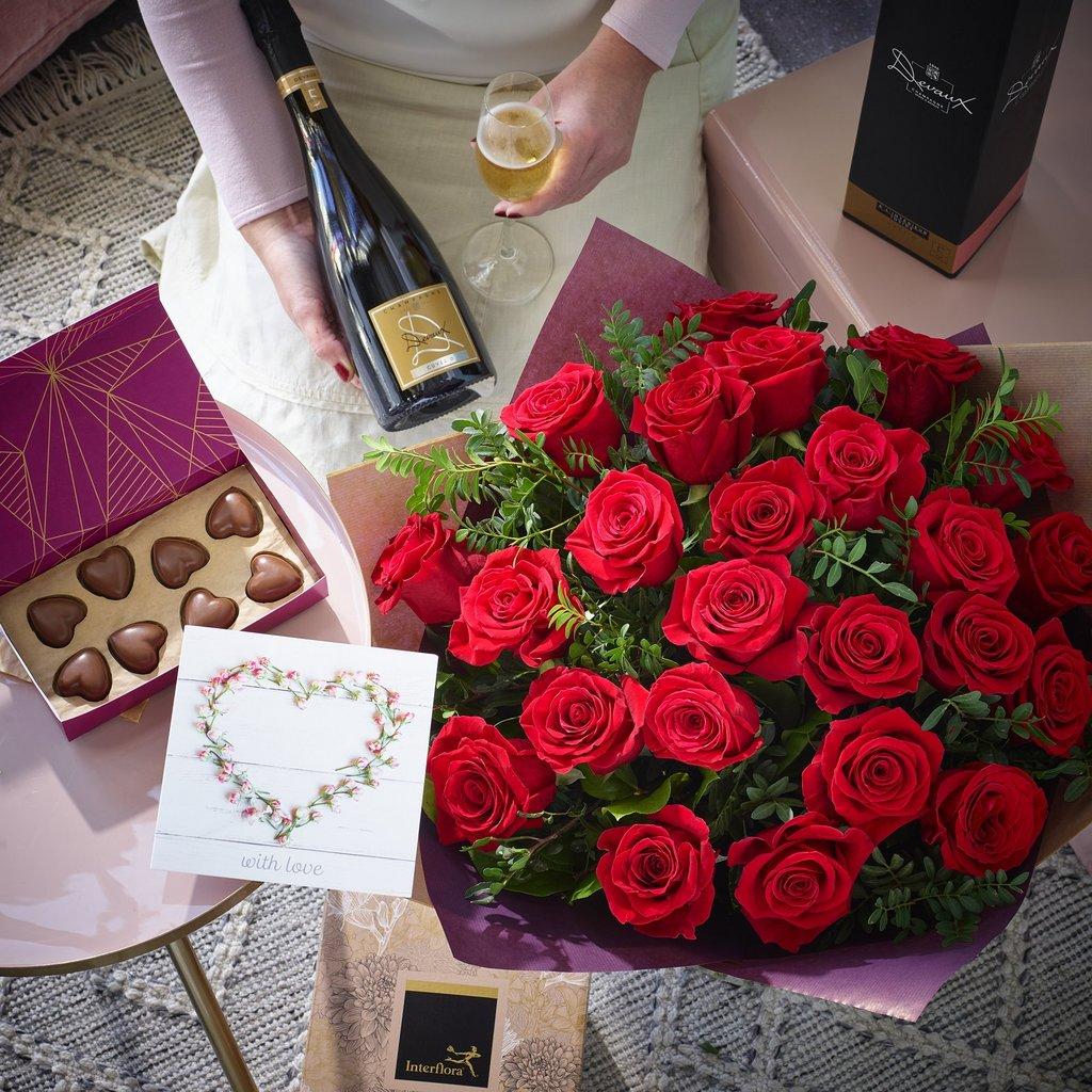 24-large-headed-red-rose-champagne-gift-set-VBDL8