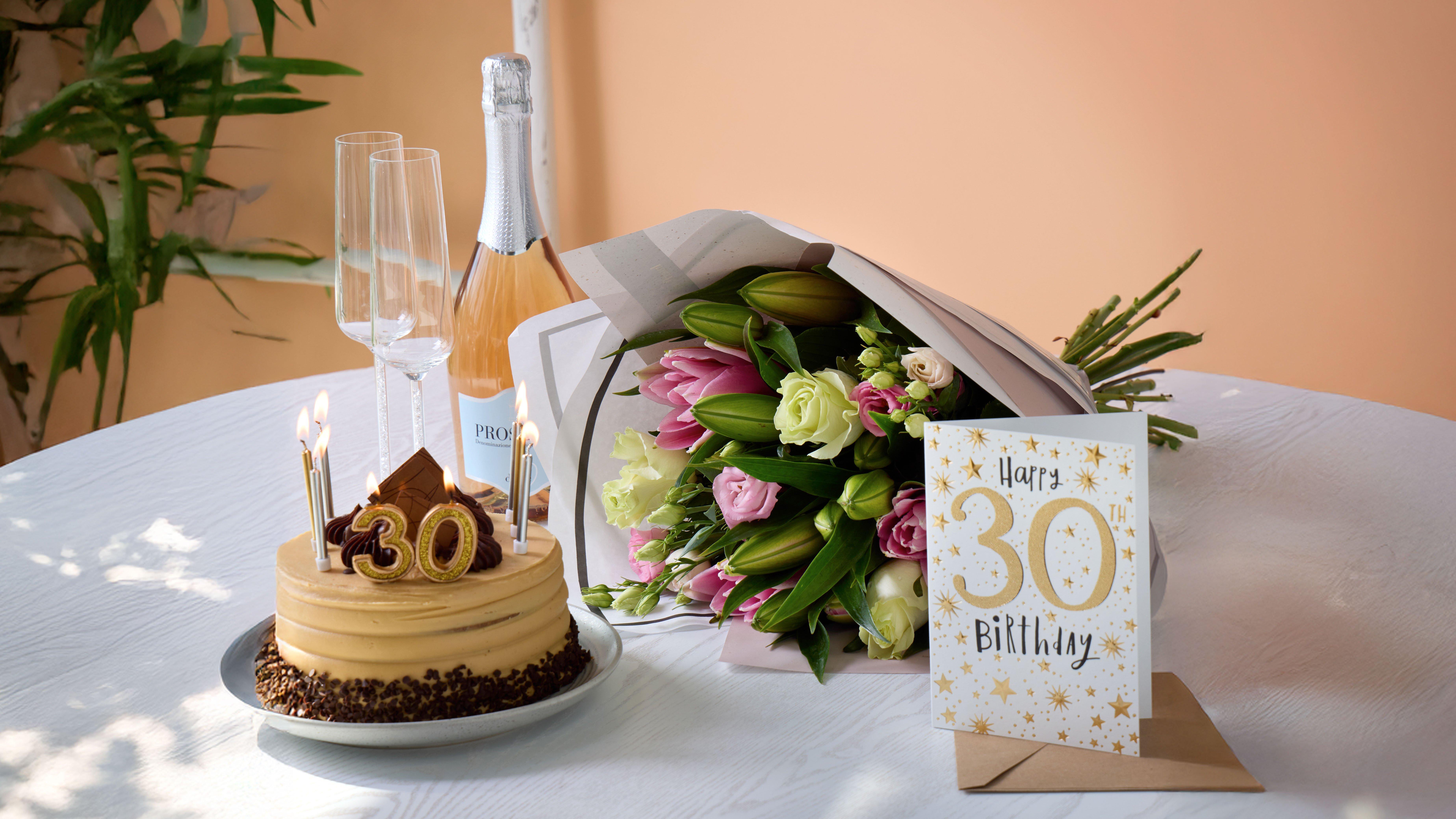 Birthday flowers delivered discount