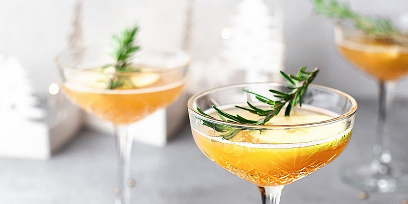 4-tasty-christmas-cocktails-4