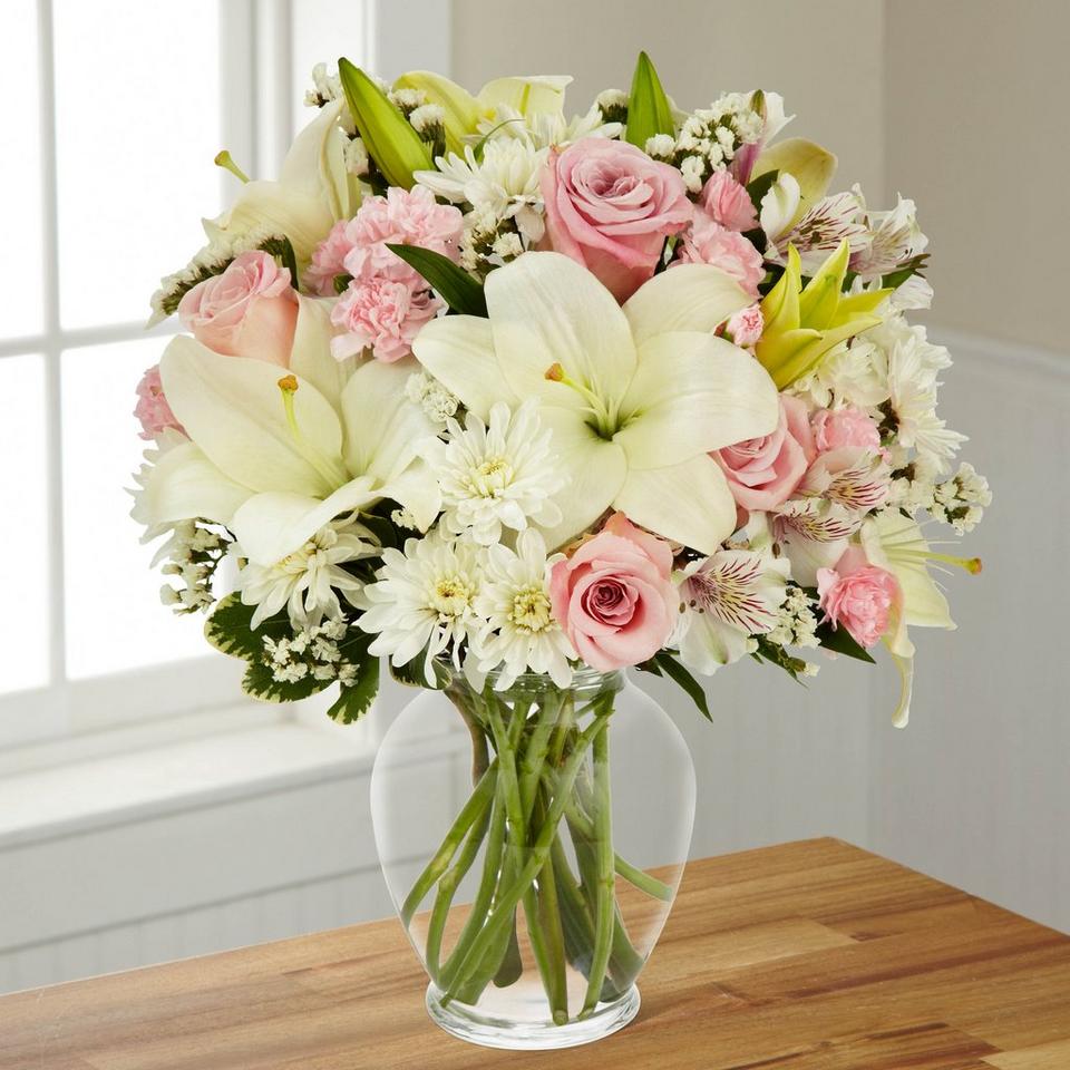 Image 1 of 1 of C13-5036 The FTD® Pink Dream™ Bouquet