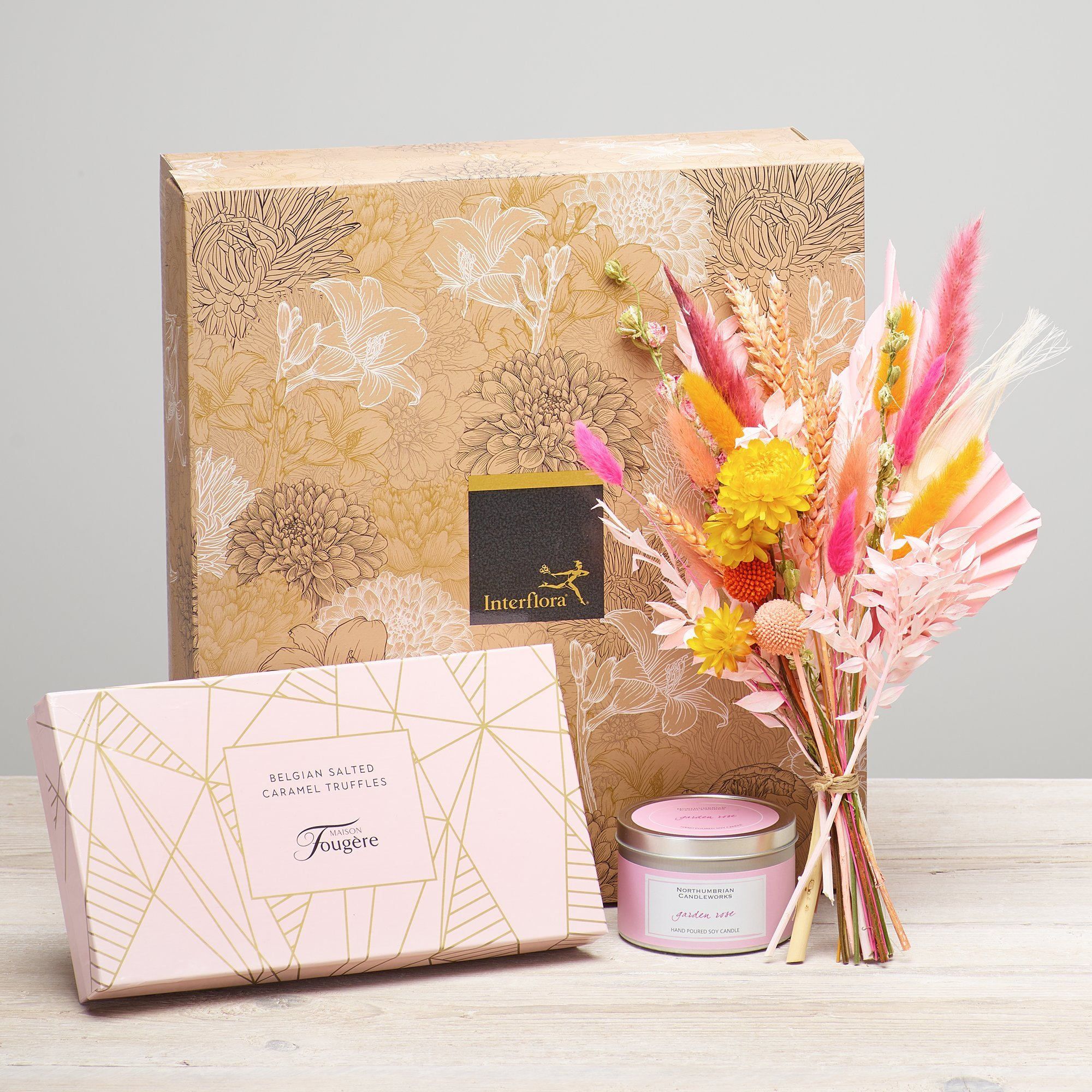 Dried Flowers Gift Set with Candle and Salted Caramel Truffles image