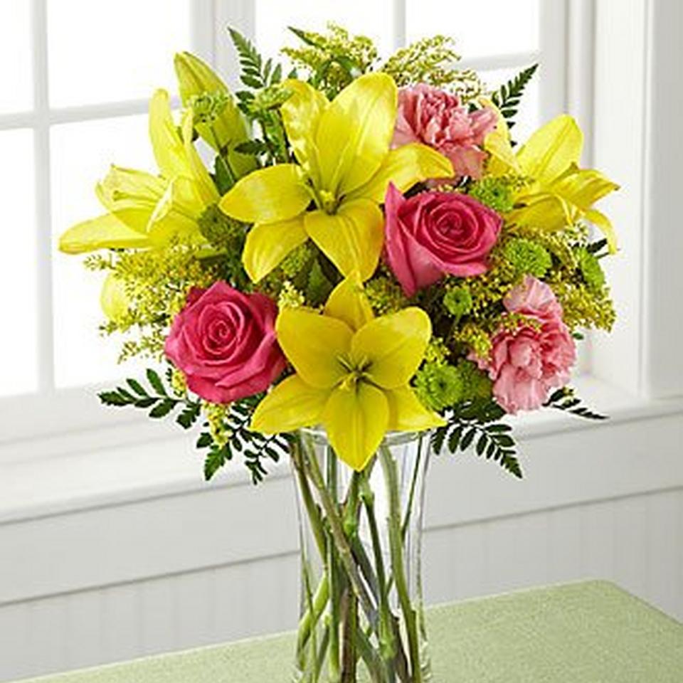Image 1 of 1 of C6-5242 FTD® Bright & Beautiful™ Bouquet