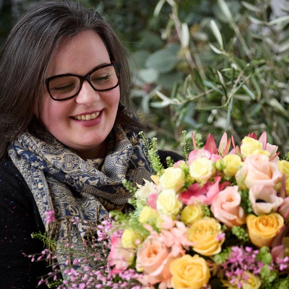 Image 3 of 4 of Ultimate Luxury Pastel Bouquet