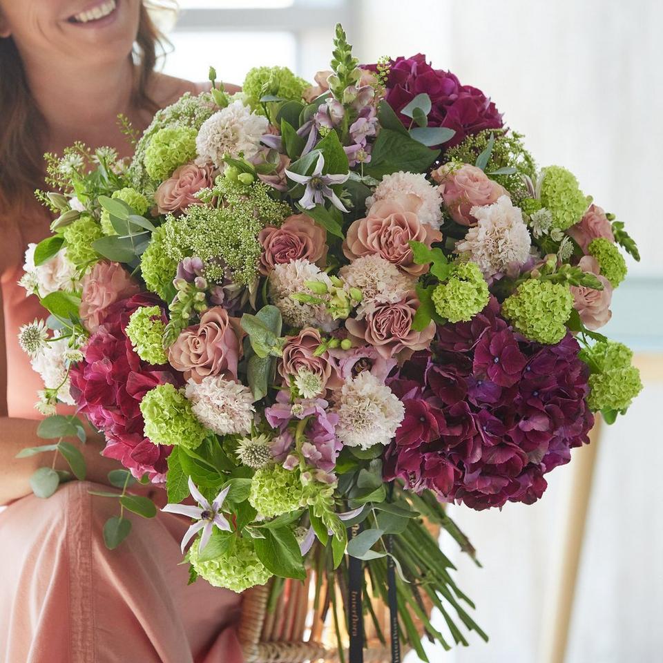 Image 2 of 4 of Pure Luxury Bouquet