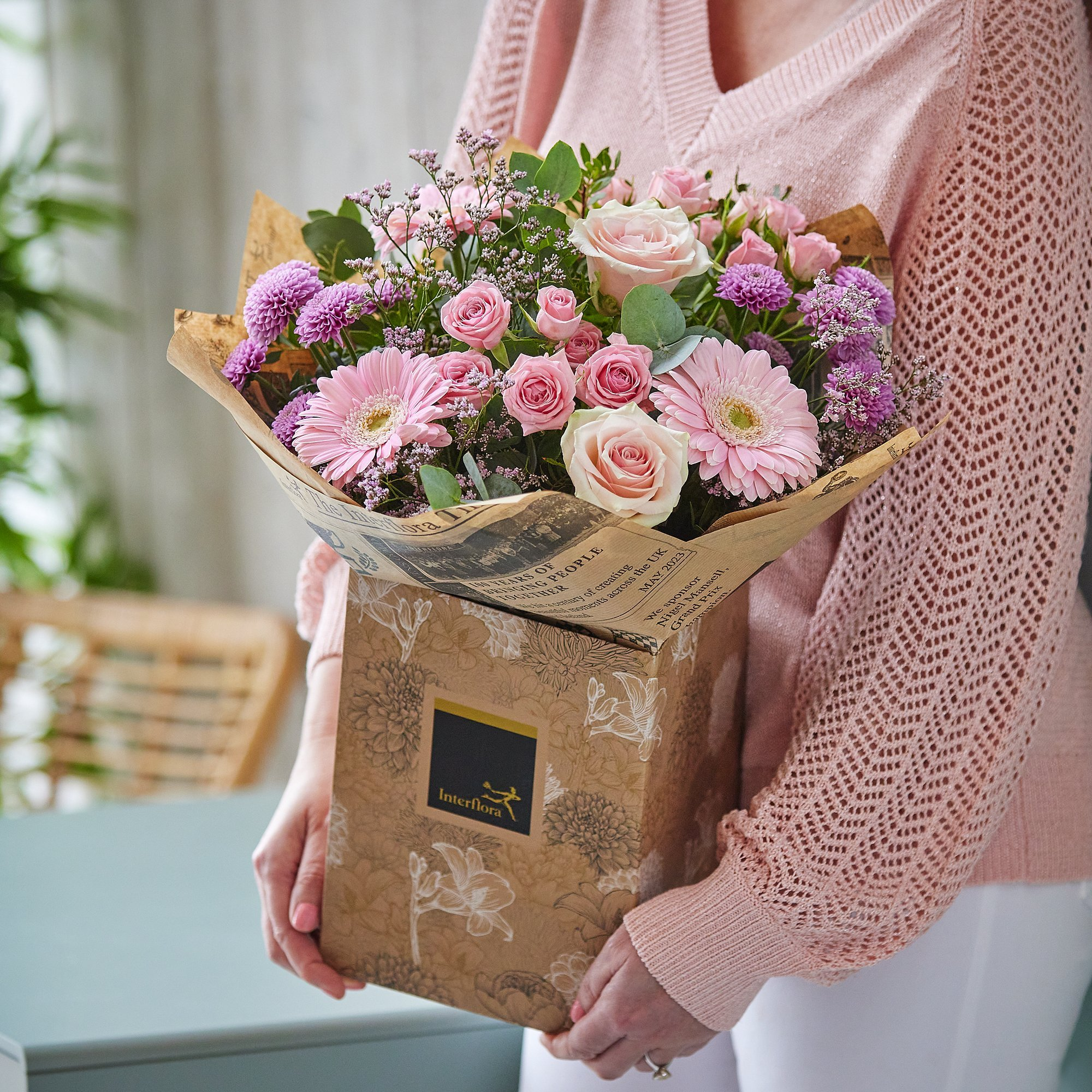 Flower Arrangements & Bouquets For Delivery