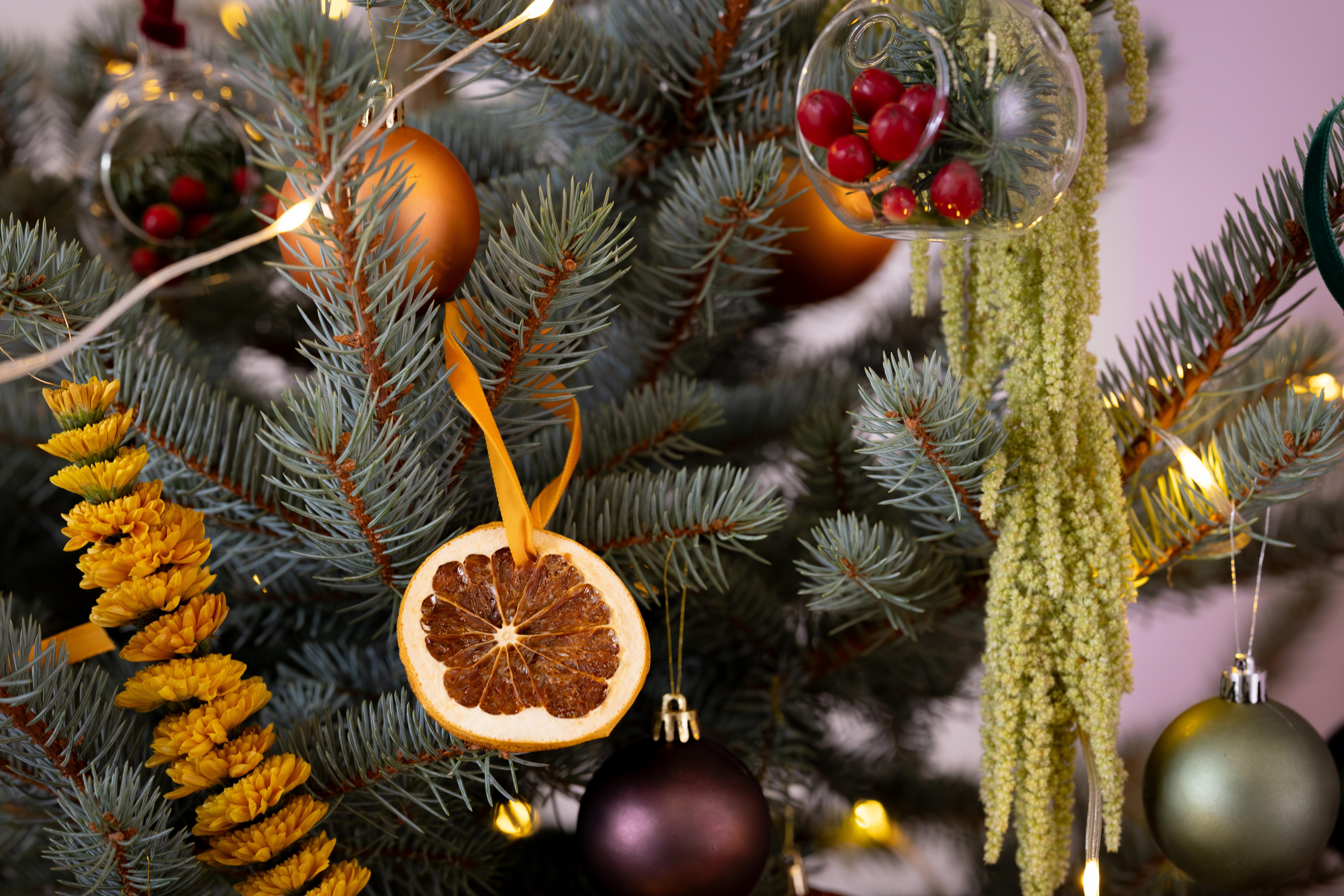 Christmas Decs 2