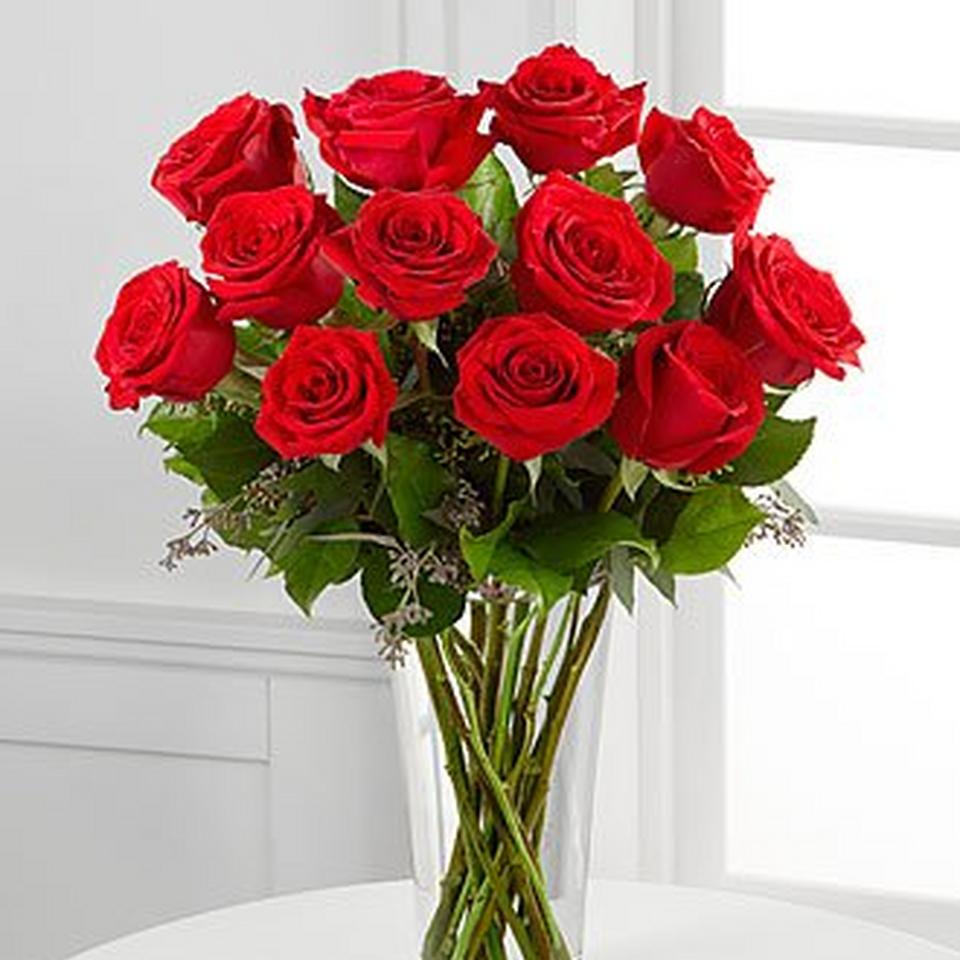 Image 1 of 1 of E2-4305 The Long Stem Red Rose Bouquet by FTD® - VASE INCLUDED