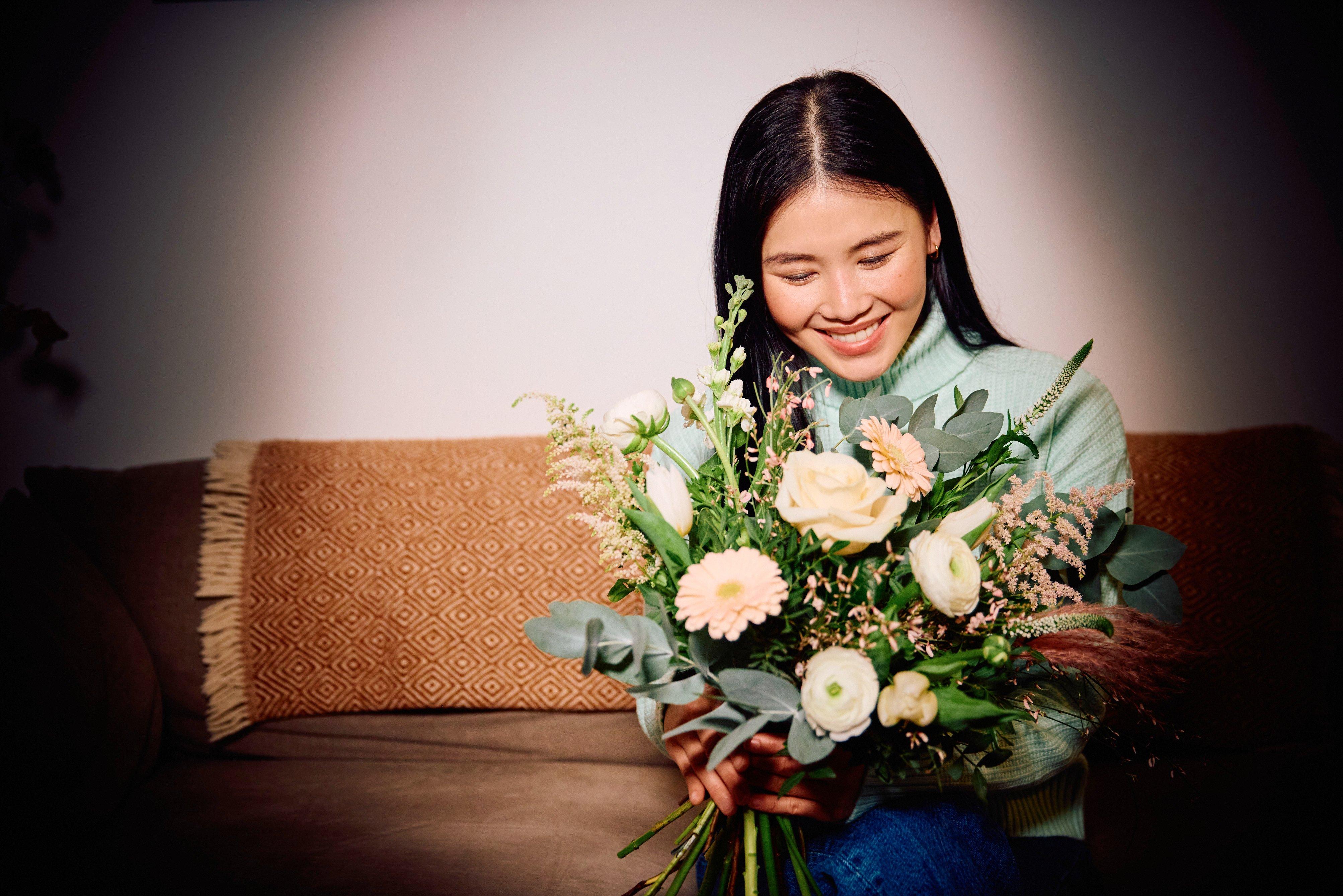 EXPIRY DEC 2025 SPRING LIFESTYLE INTERFLORA BRAND IMAGERY (20)