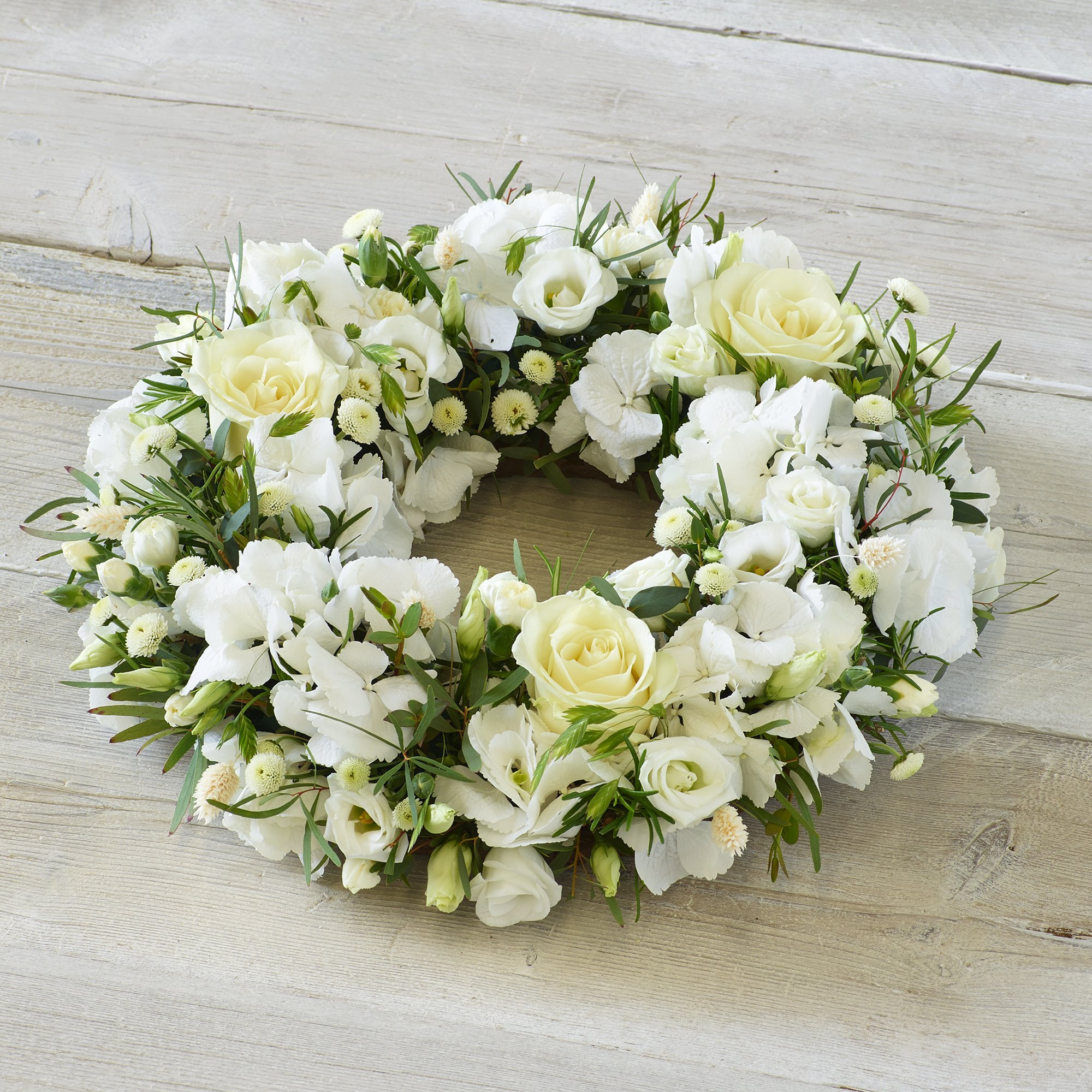 Opulent White Wreath image