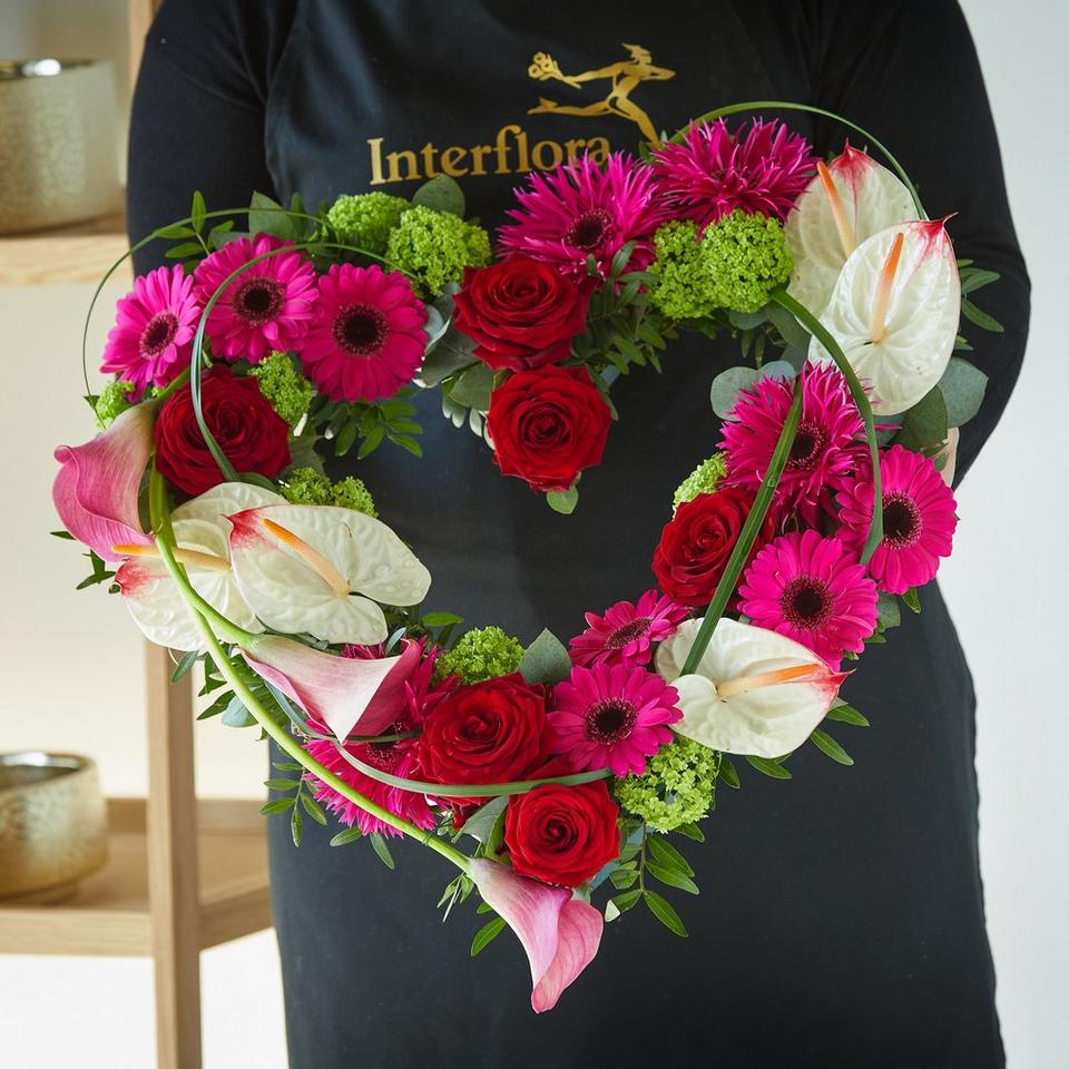 Meaningful tributes, always hand-crafted