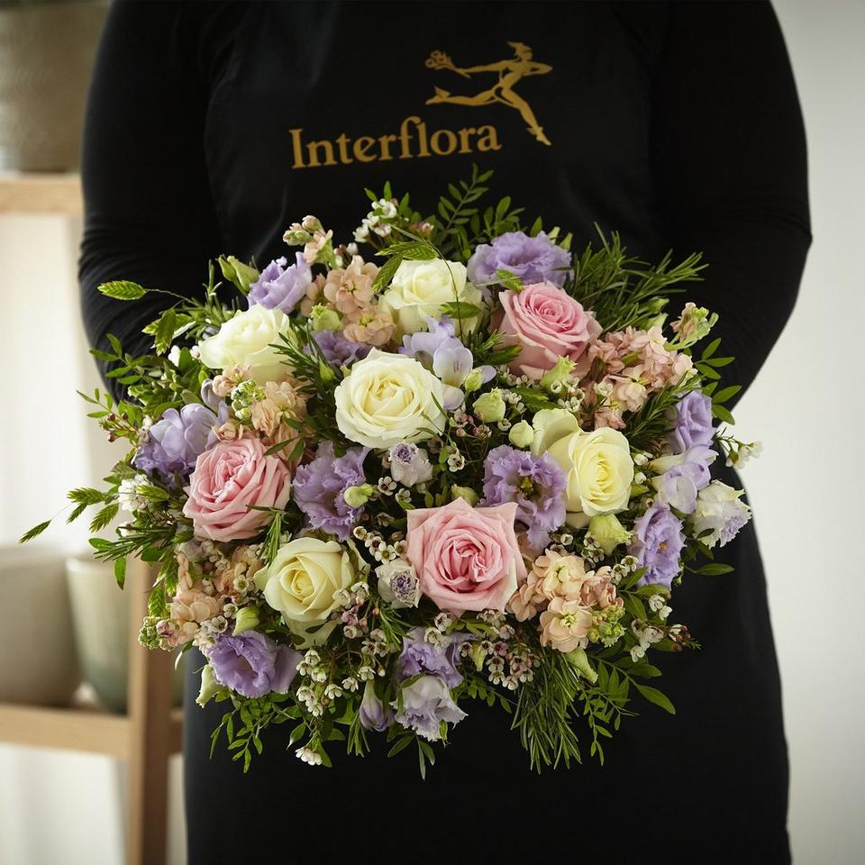 Meaningful tributes, always hand-crafted