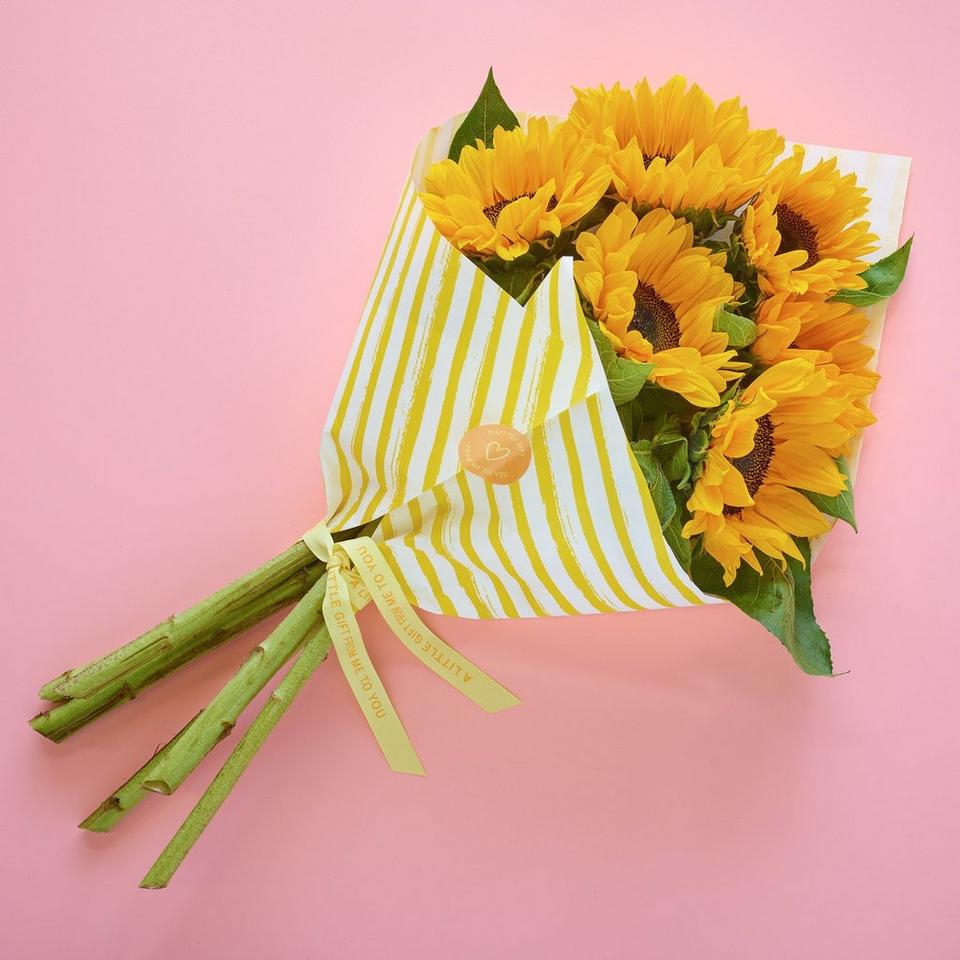 Image 5 of 5 of Perfect Sunflower Posy