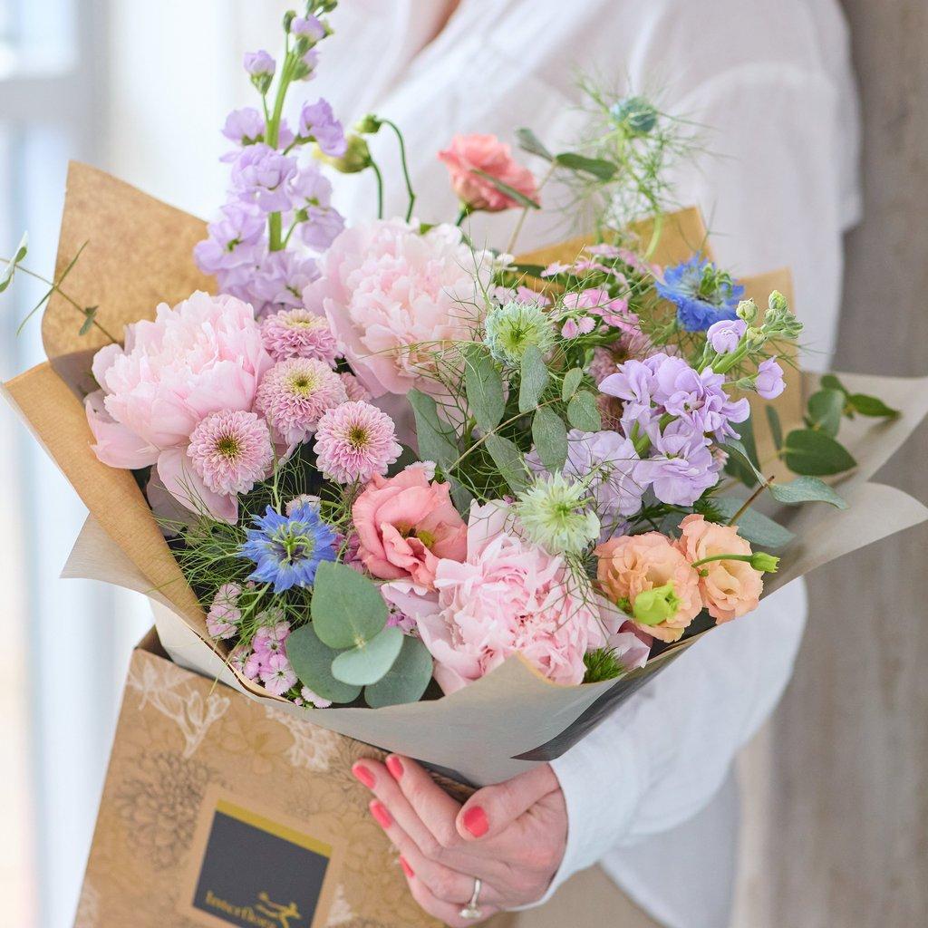 Thinking Of You Flowers | Say It With Flowers | Interflora