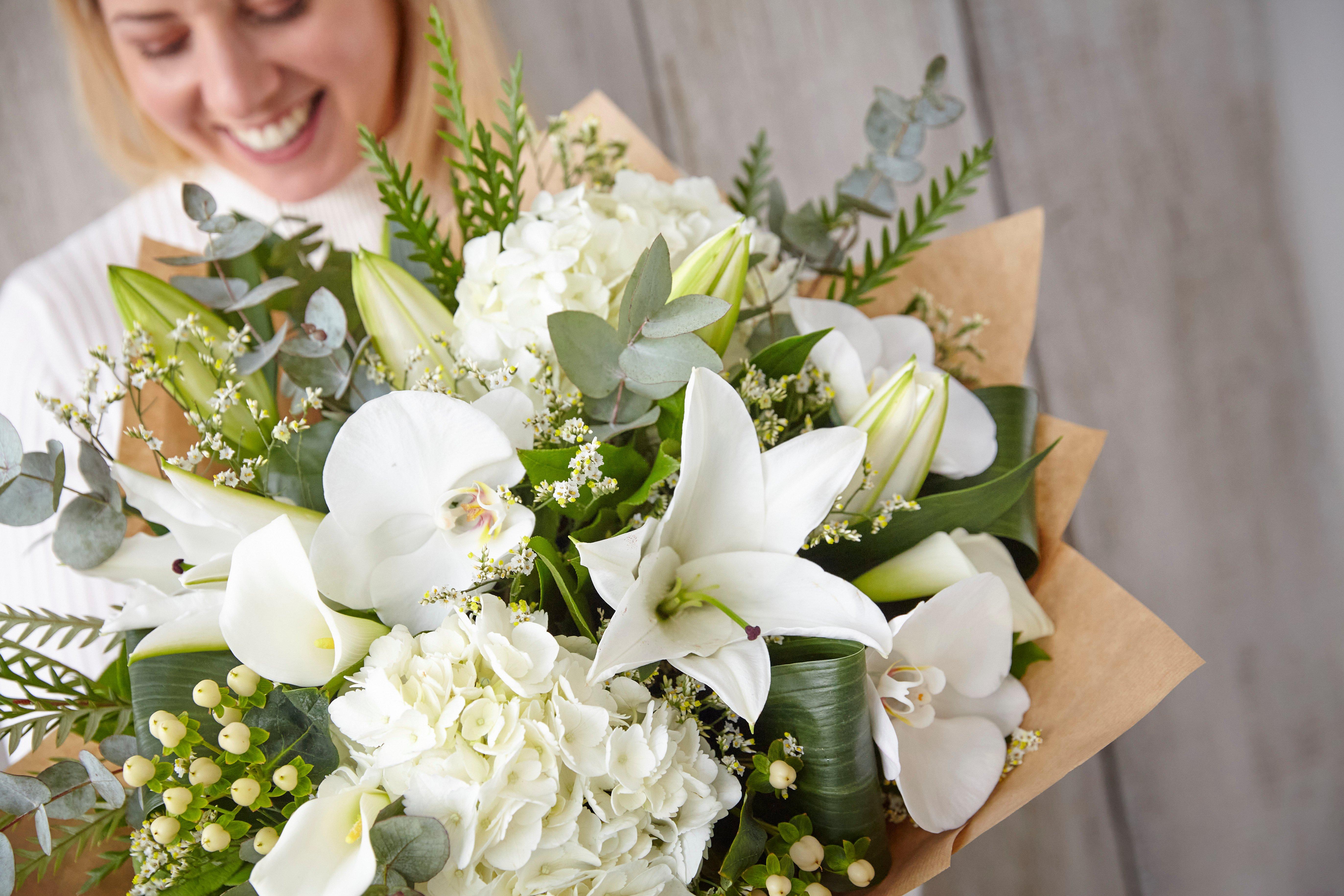 InterFlora220221-0103