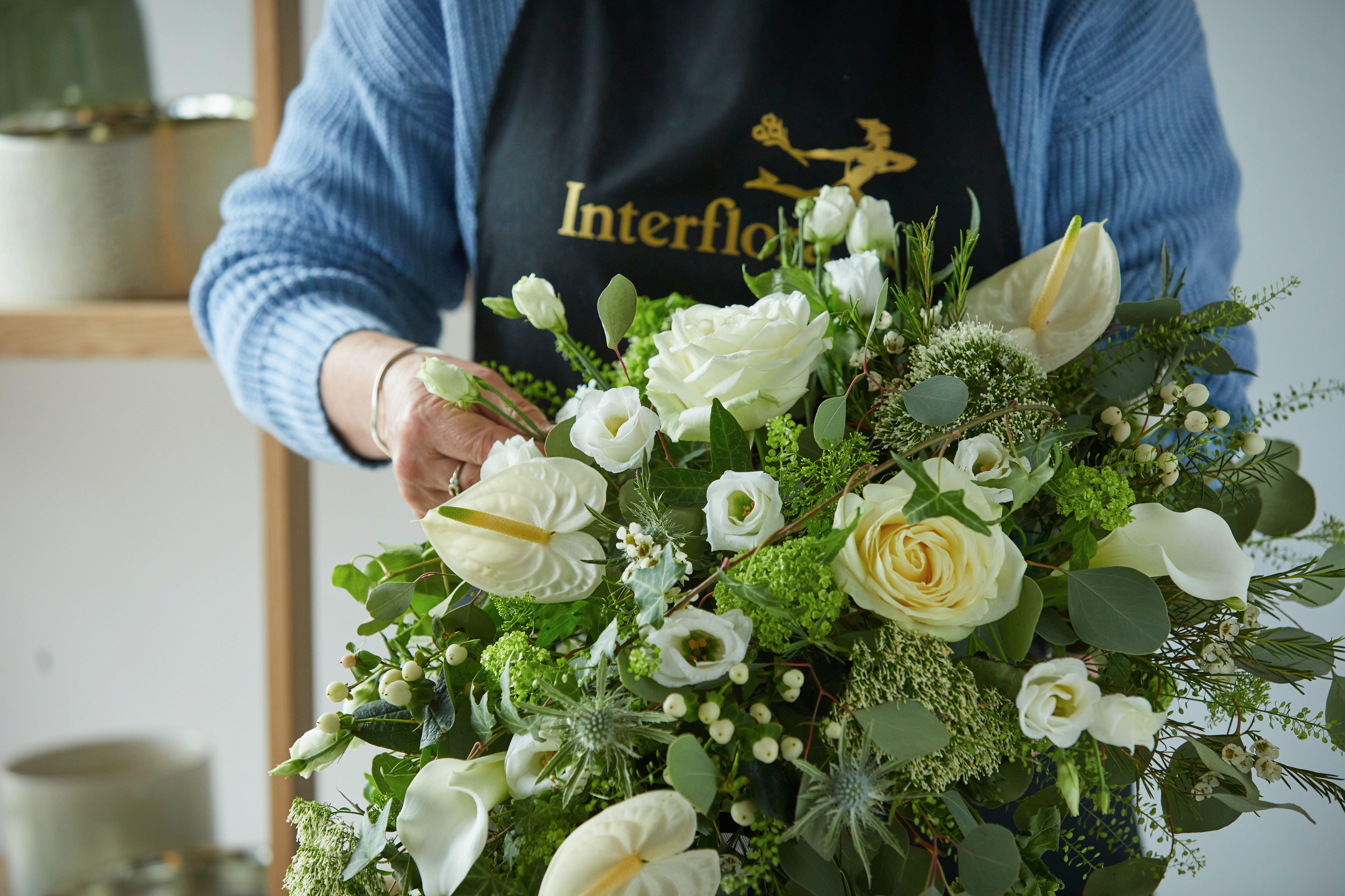 Interflora-florist-making-funeral-tribute