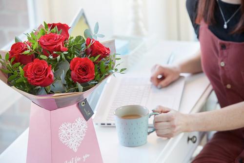 Interflora-red-rose-bouquet