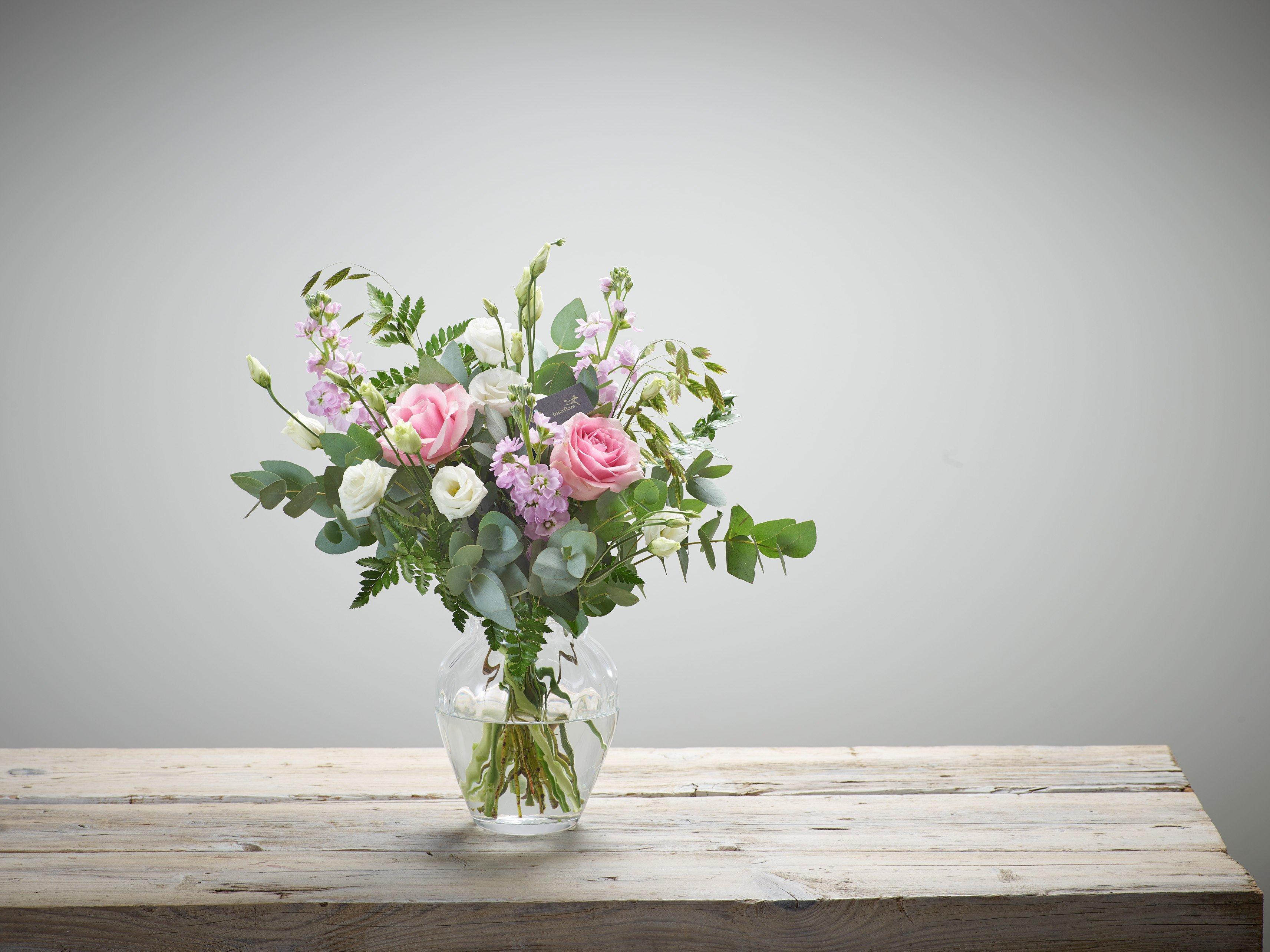 Interflora140720-VASE2