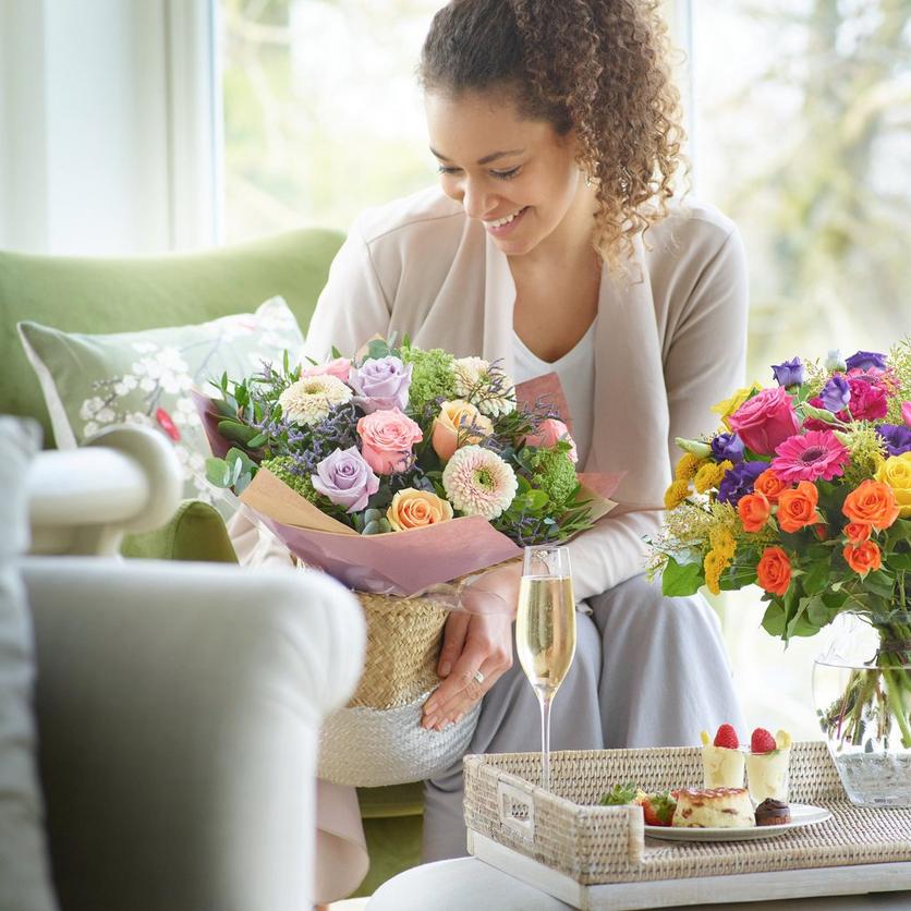 Flower Delivery | Send Flowers Online With Interflora