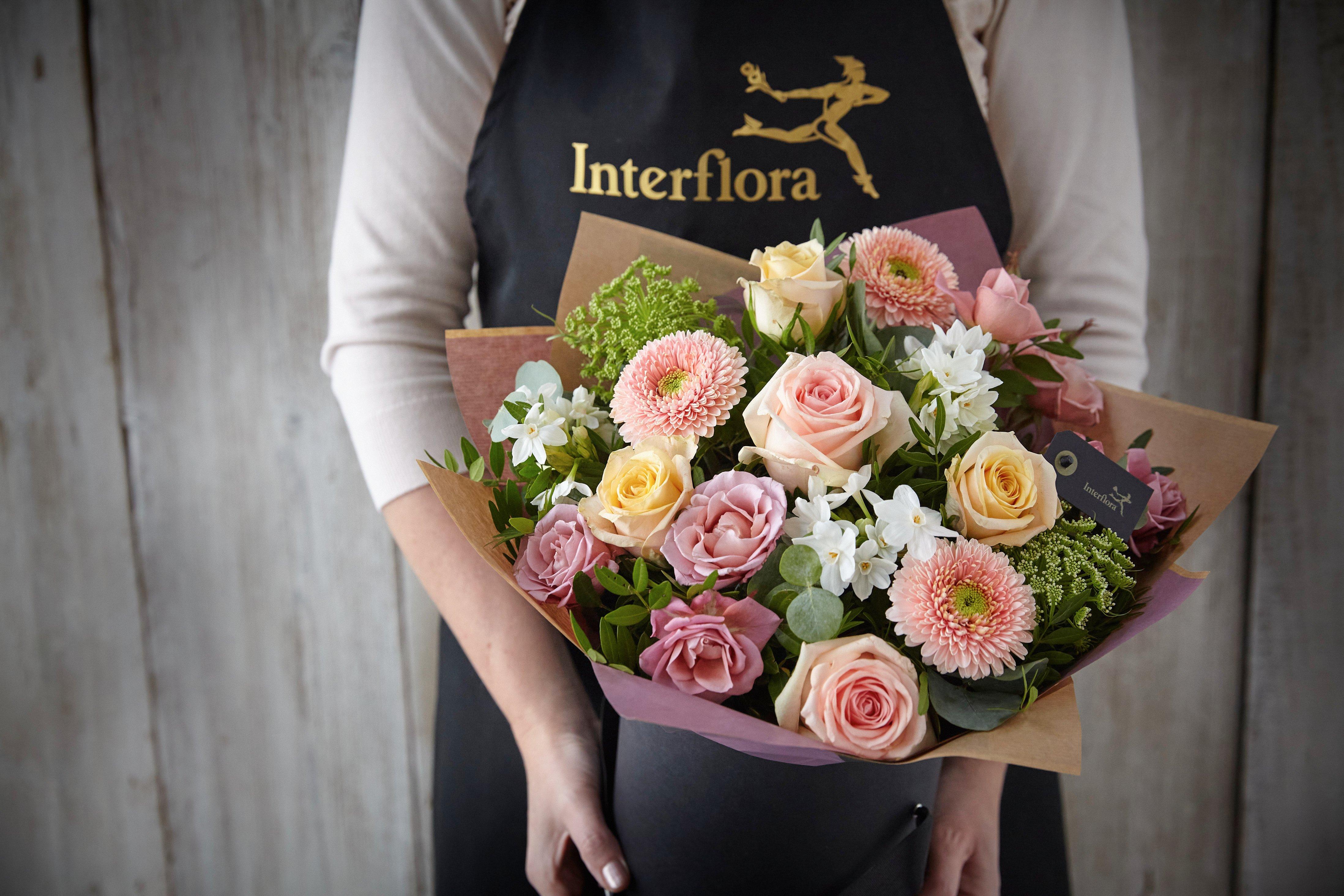 Interflora Help About Us Interflora