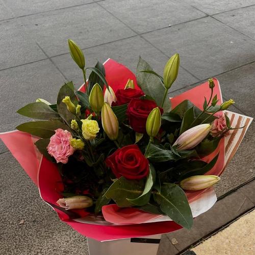 MUST CREDIT flowergirl-interflora Made by Celina