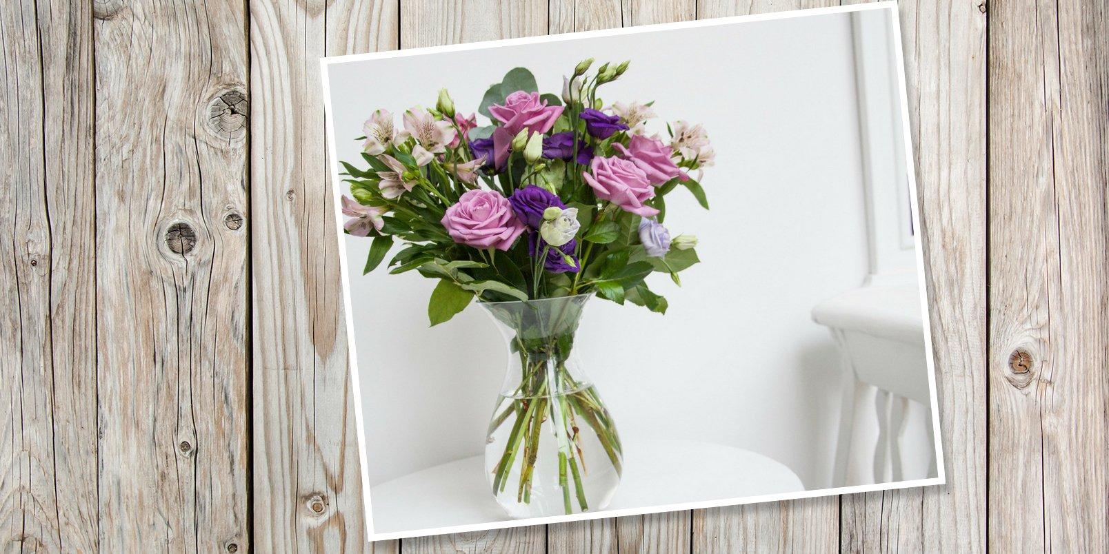 Purple-flowers-in-a-vase-PLANK