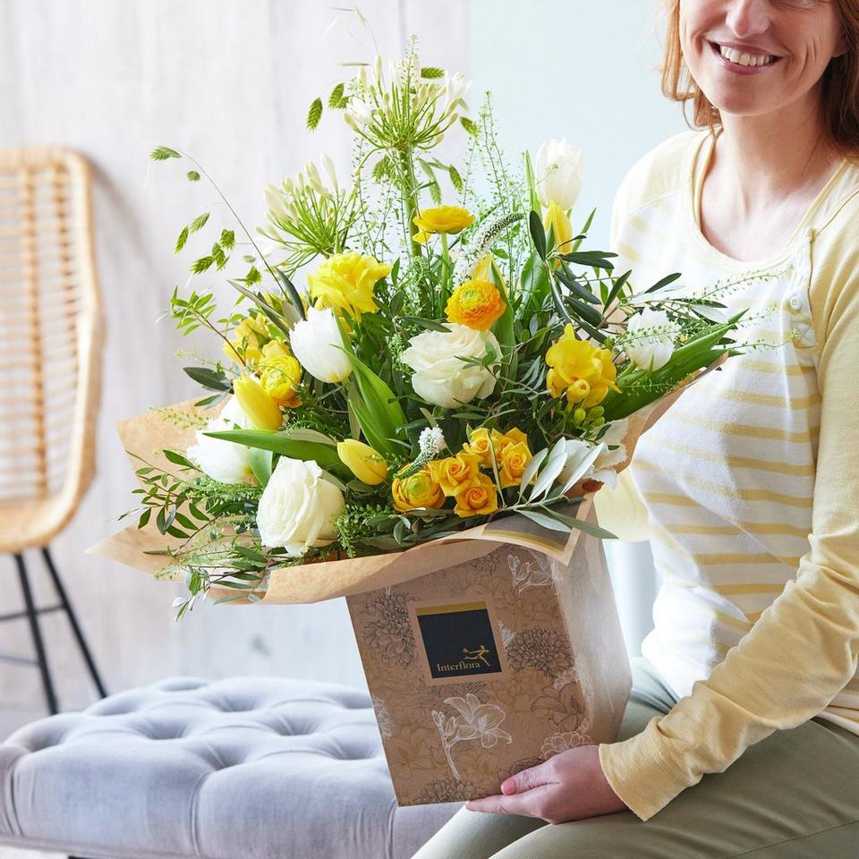 Luxury Yellow & White Birthday Tulip Bouquet