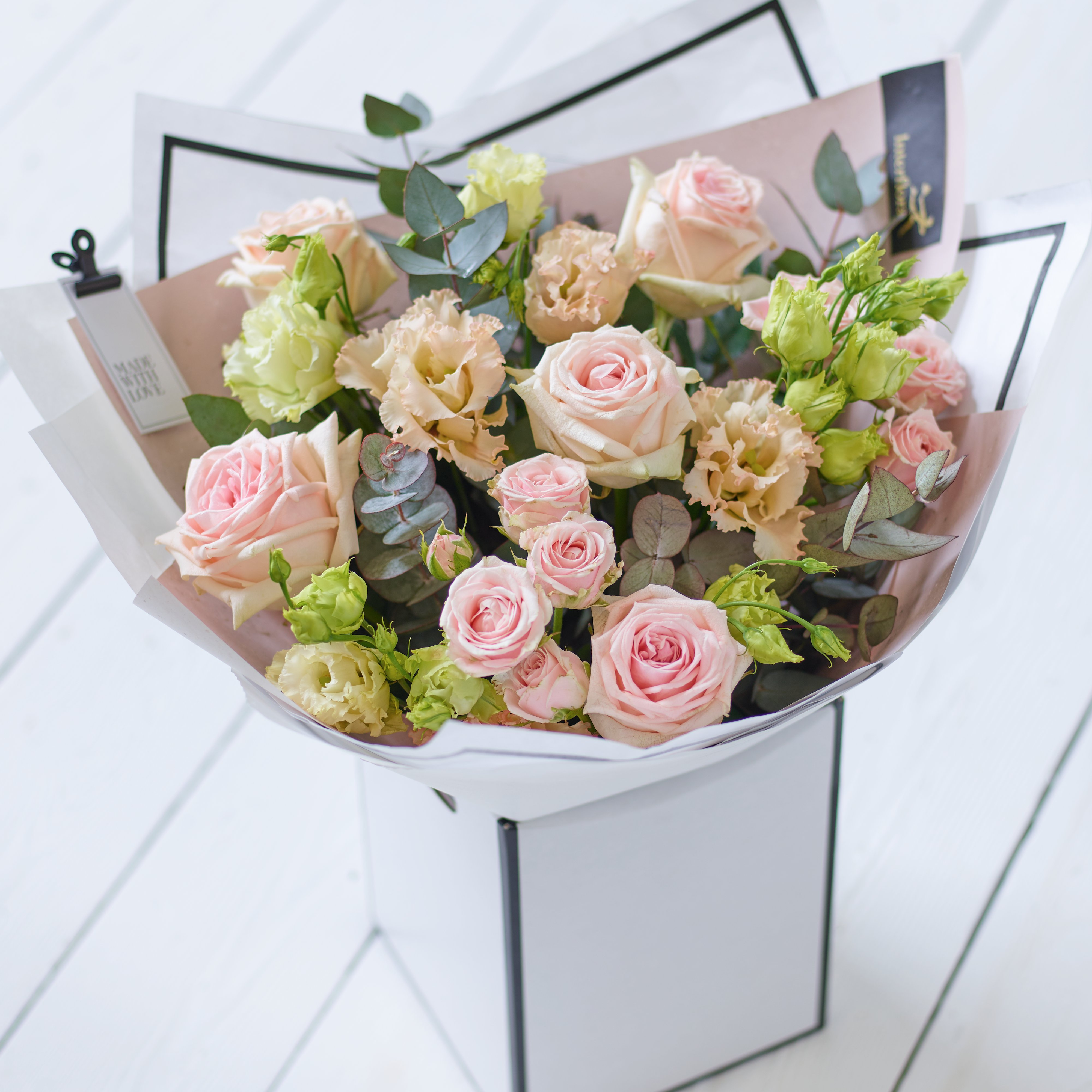 Image 3 of 6 of Pink Bouquet