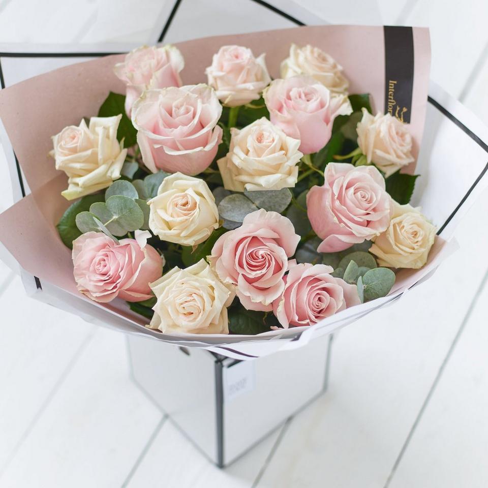 Beautifully Simple Pink Rose Bouquet