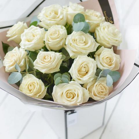 Image 3 of 5 of Beautifully Simple White Roses