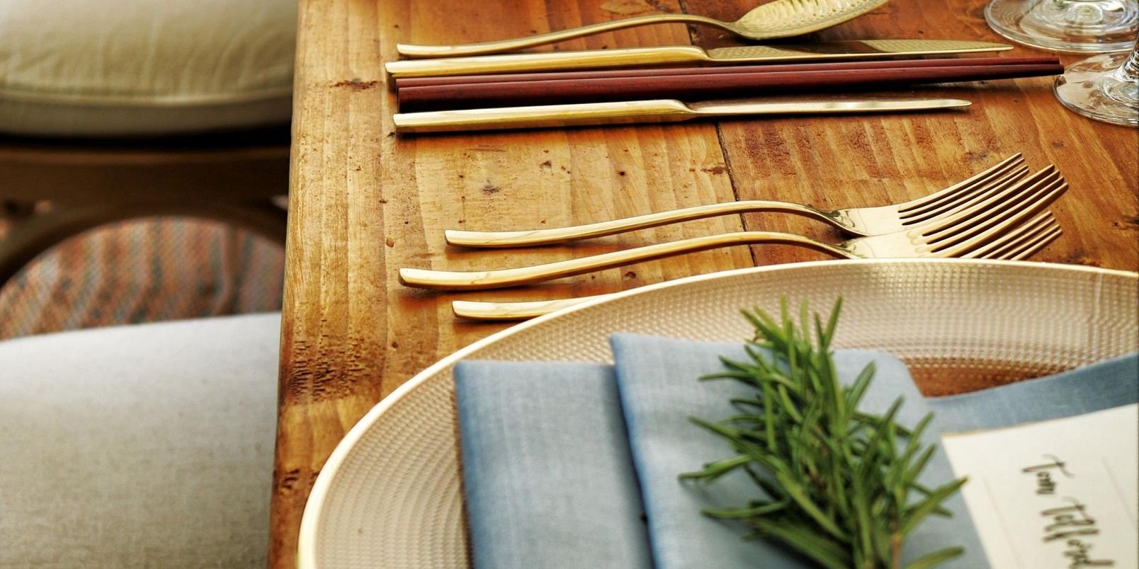 Untitled-design-73-table
