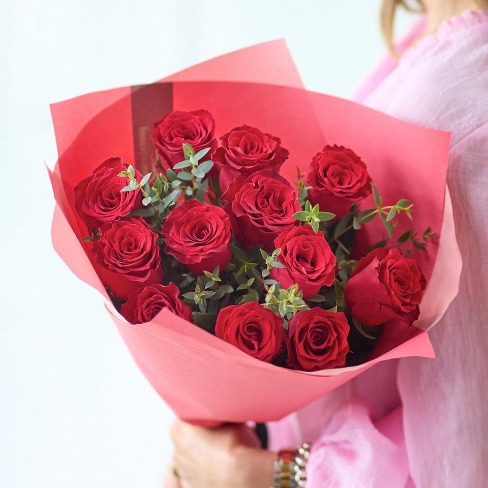 12 Red Roses Valentine's Bouquet