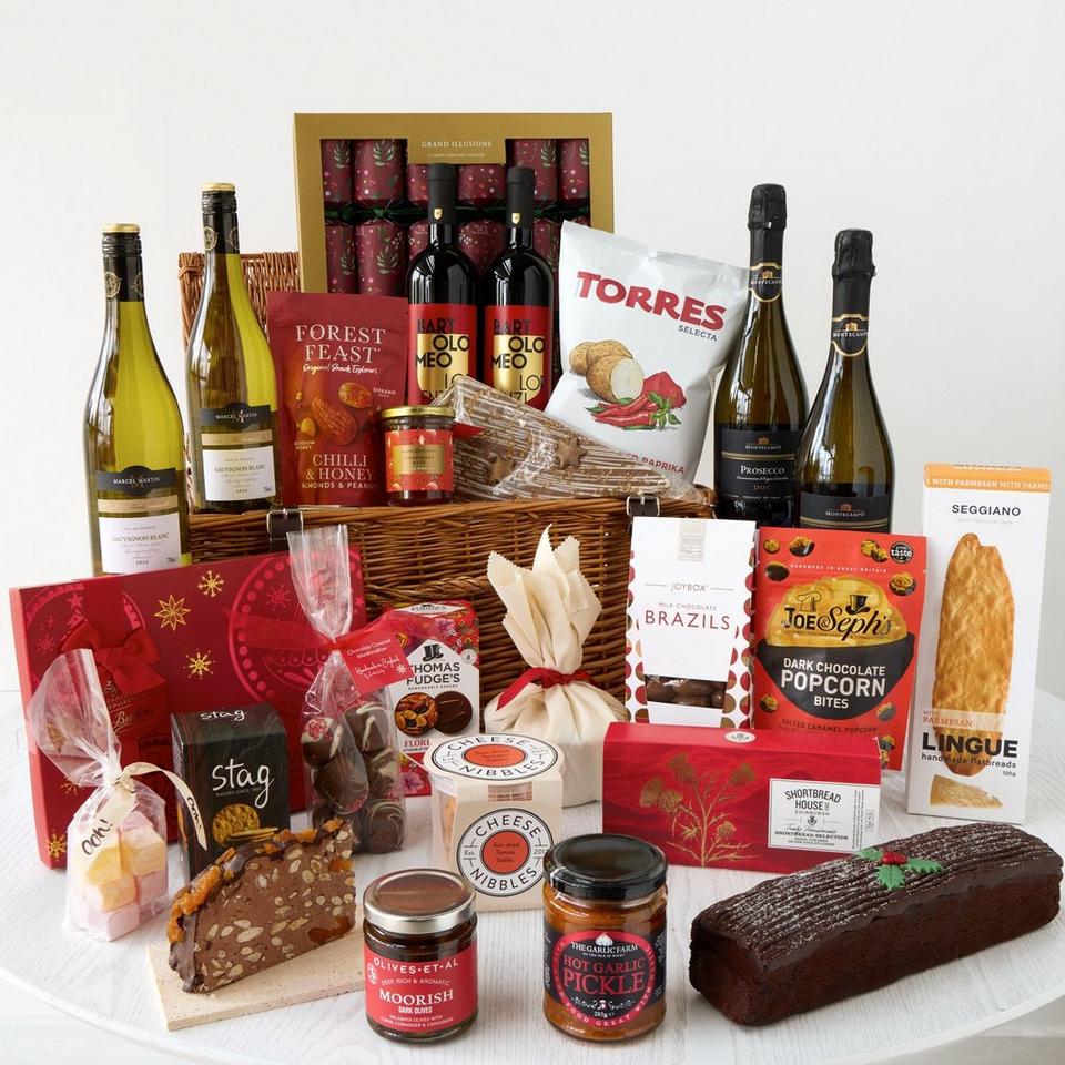 Family Feast Christmas Basket