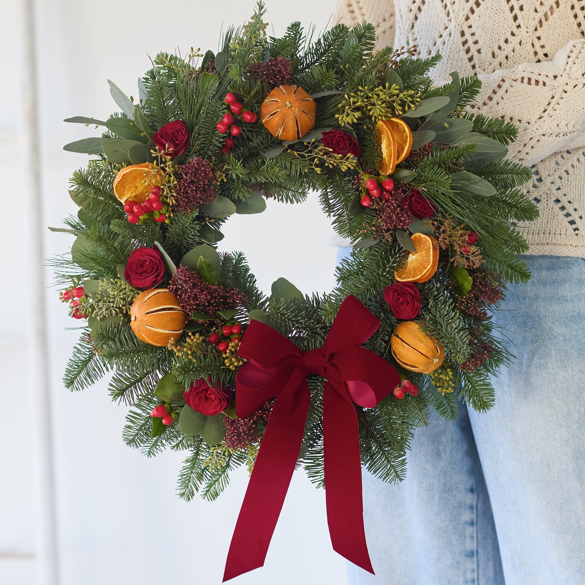 The Classic Noël | Real Christmas Wreath | Interflora