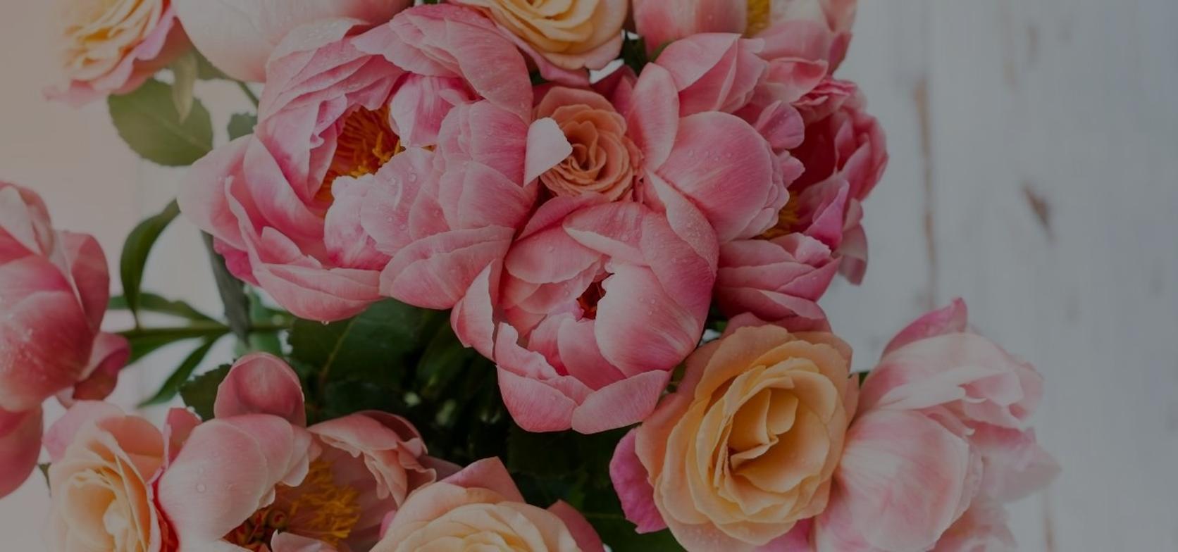 bouquet-pink-peach-peonies