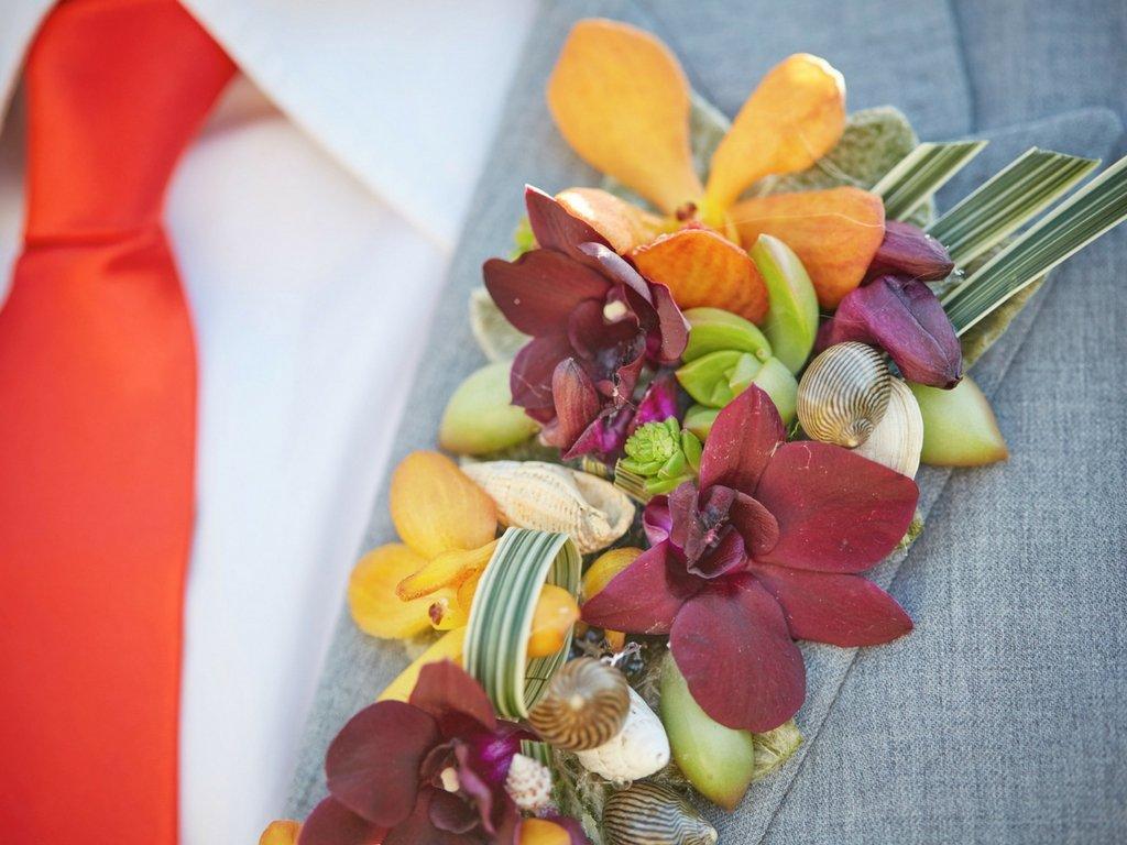 buttonholes-exotic-orchids