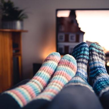 couples-fluffy-socks