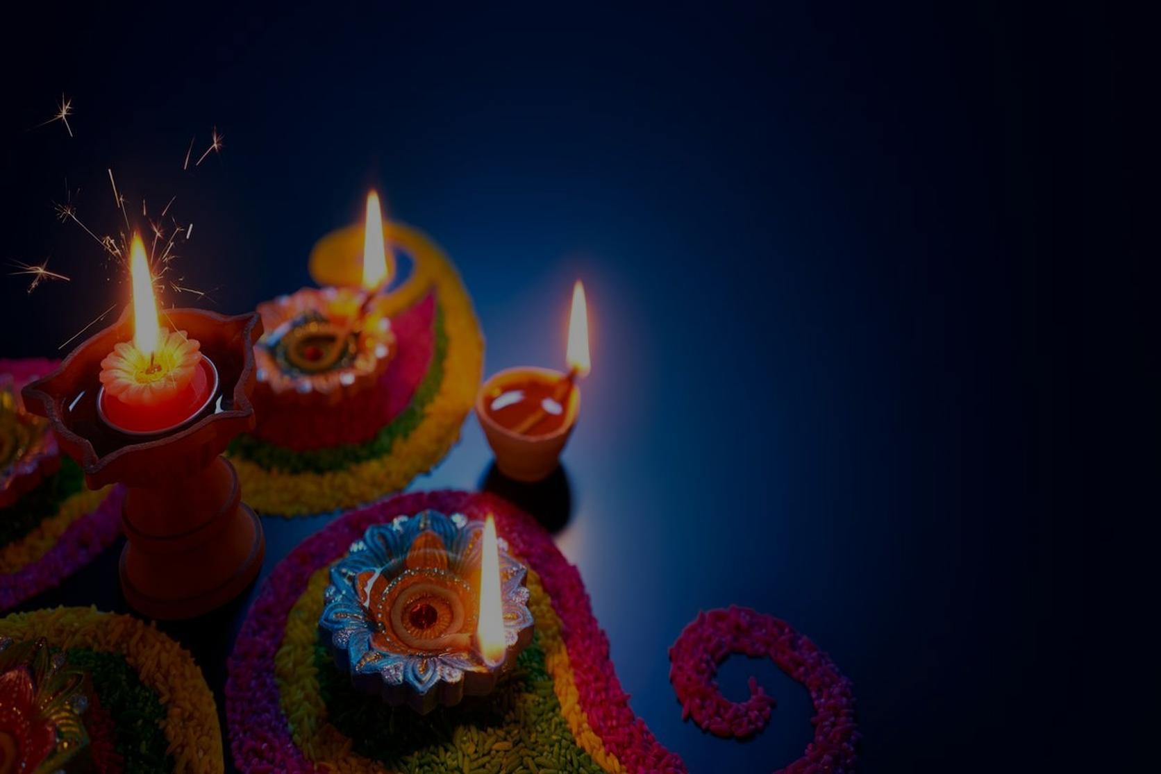 diwali-candles-bright-colours
