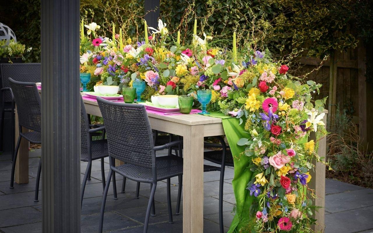 easter_table_runner
