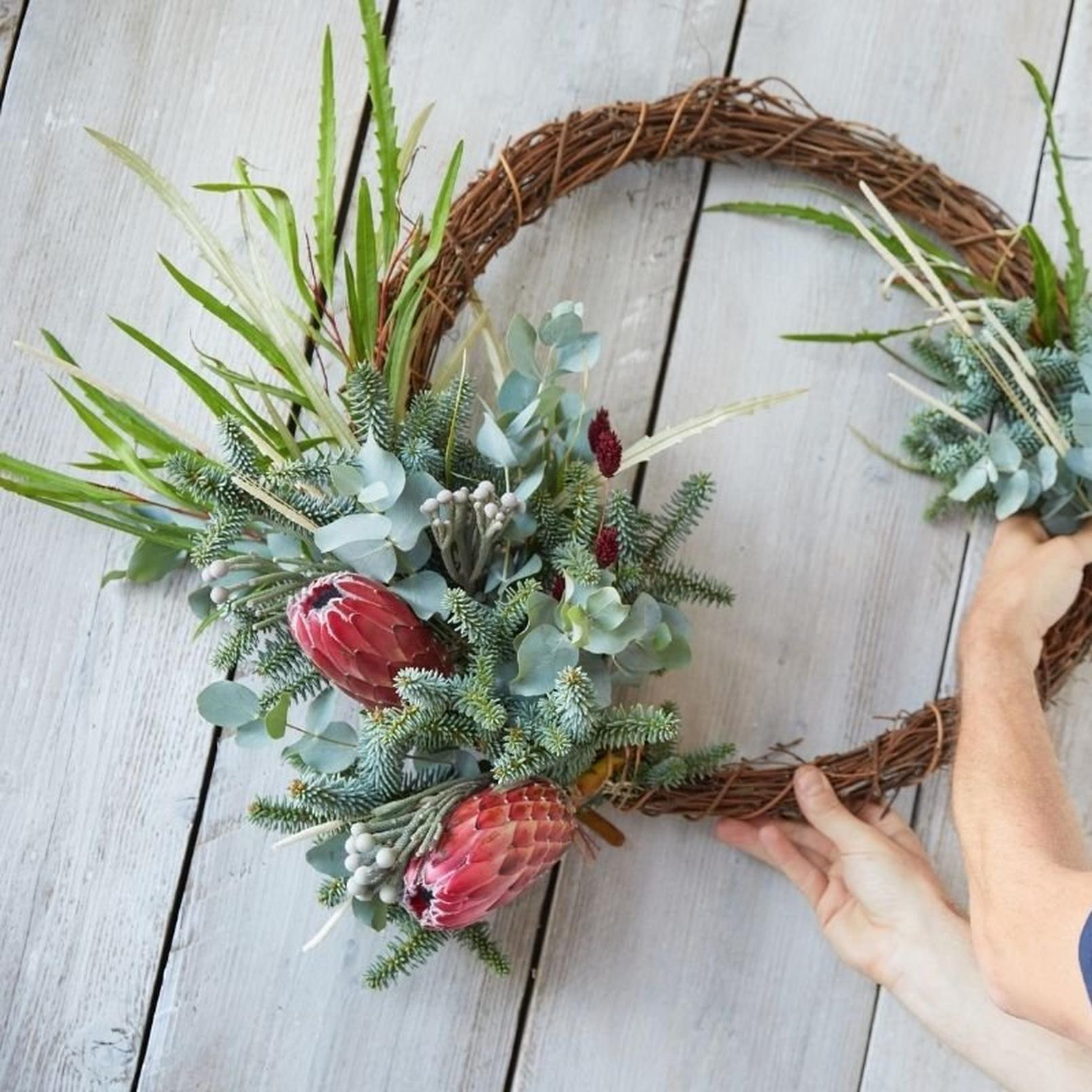 eco-friendly-wreath1-19
