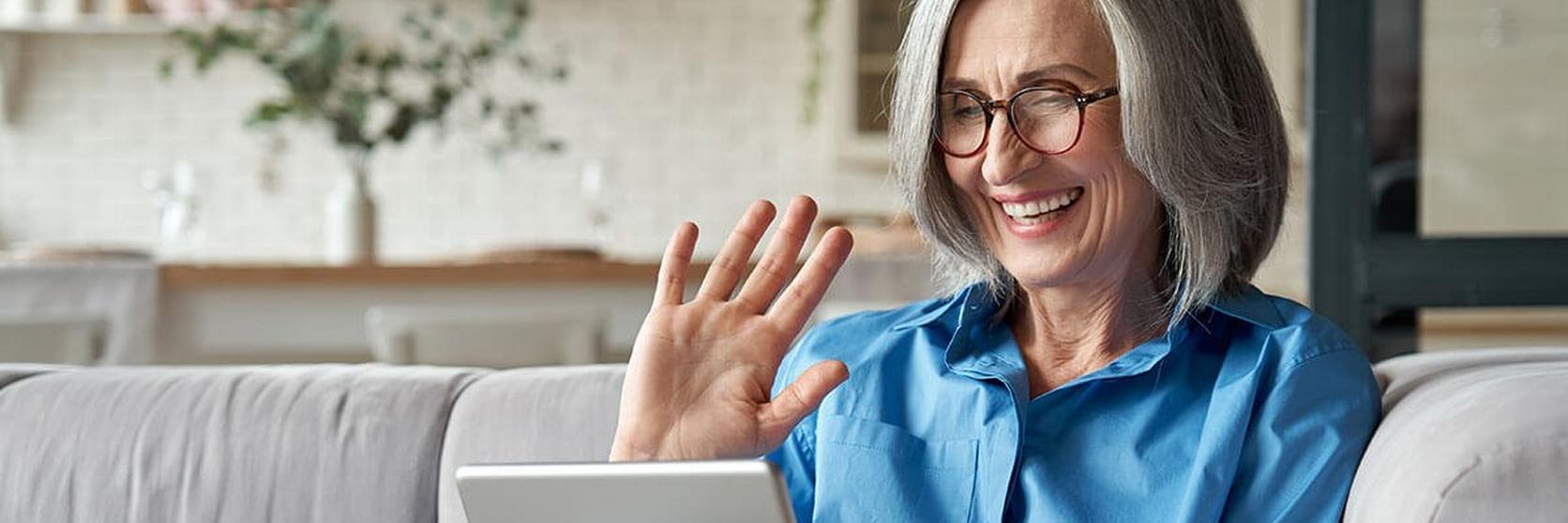 mother-on-sofa-with-tablet
