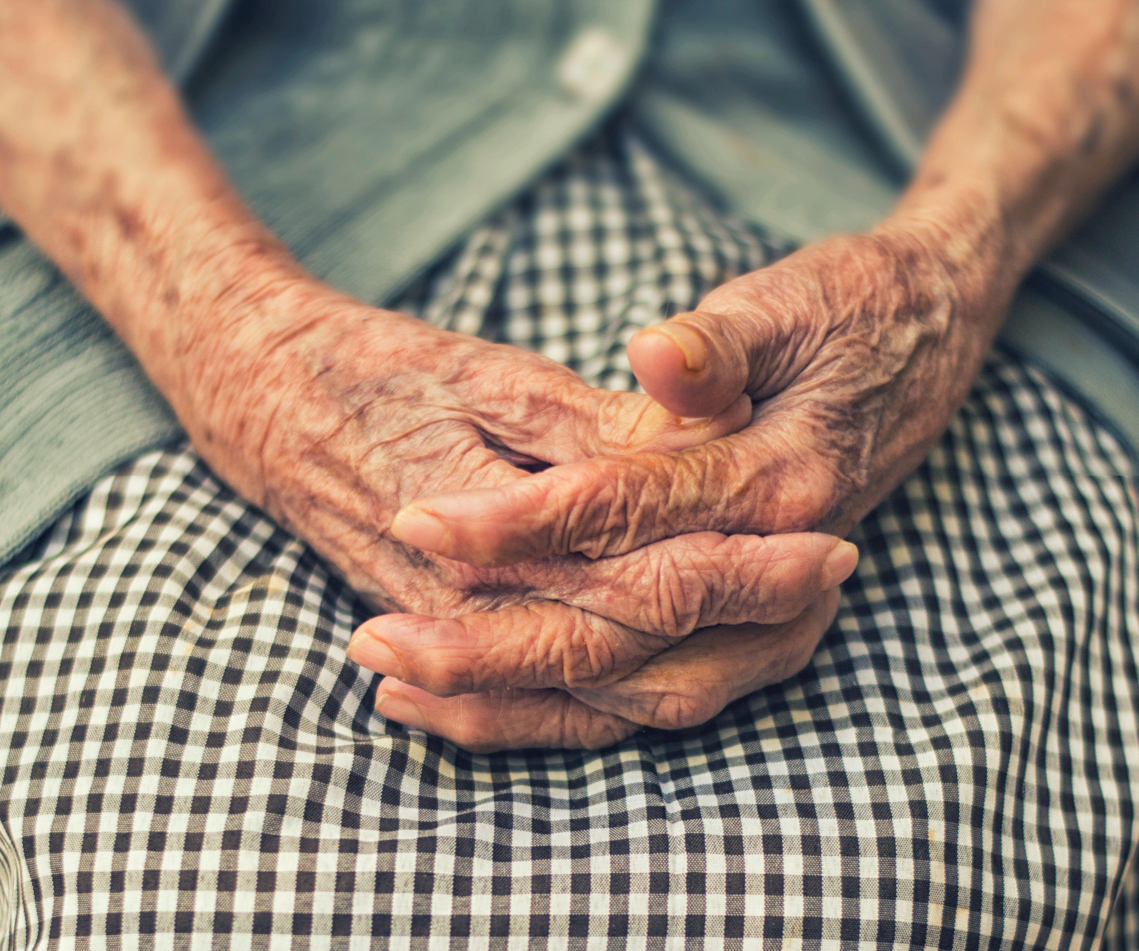 old-lady-hands-sympathy-page