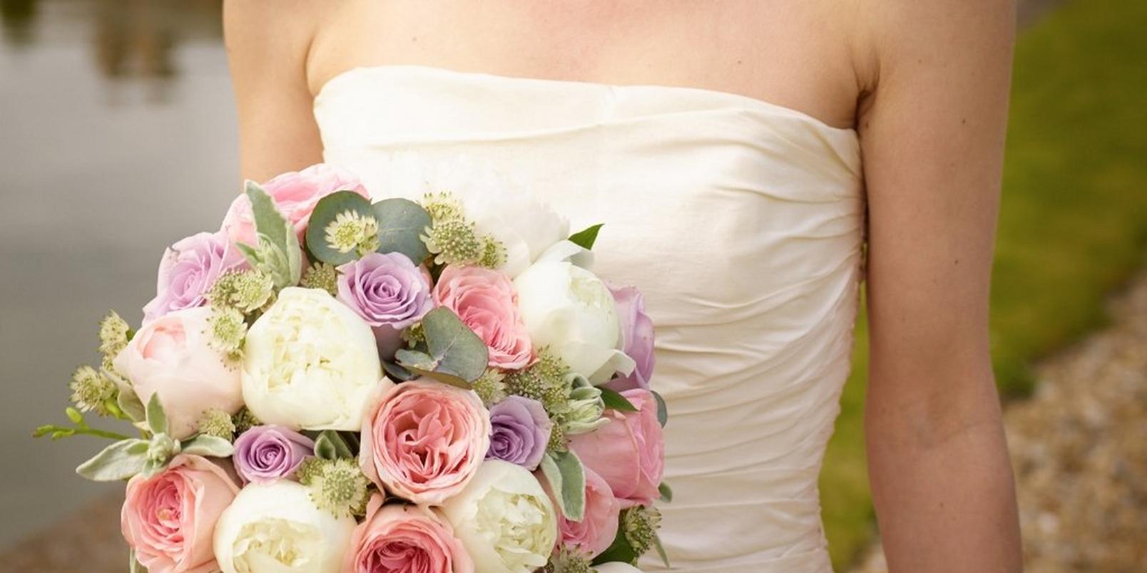 peonies-perfect-wedding-flower-2