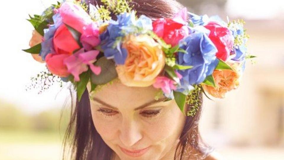 summer-wedding-flower-crown