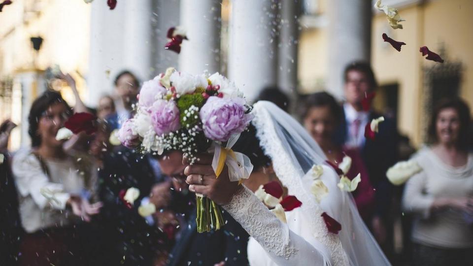wedding-celebration-bouquet