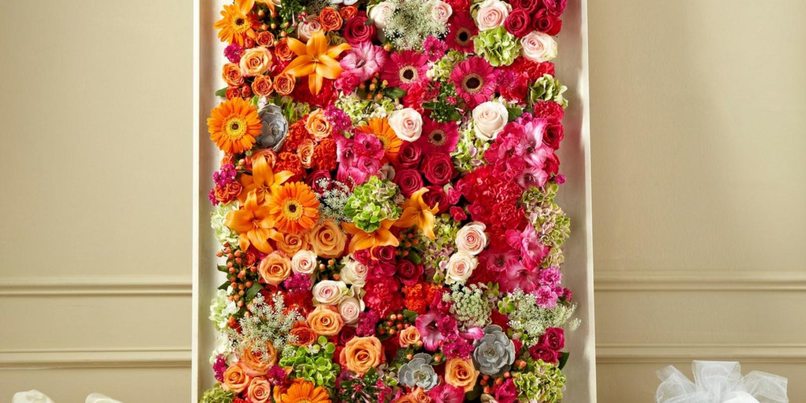 wedding-flower-wall-bright-flowers